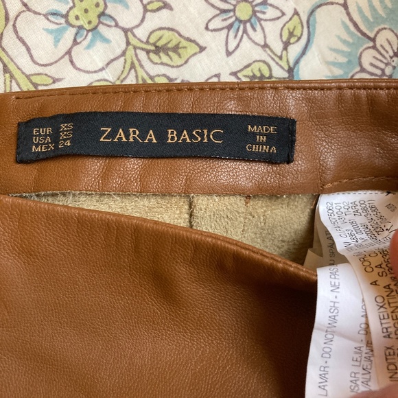 ZARA Pleather Zipper Skirt BROWN Size XS - Picture 5 of 5